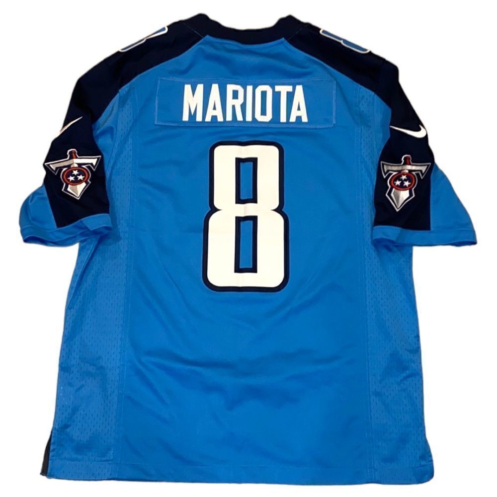 NFL Players Marcus Mariota Titans 8 Football Jersey Size Medium